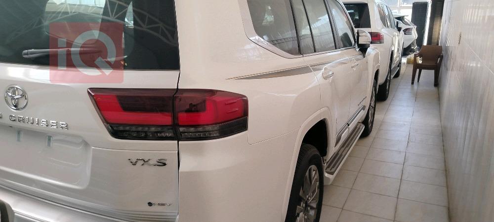 تويوتا لاندكروزر